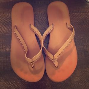 American Eagle Flip Flops